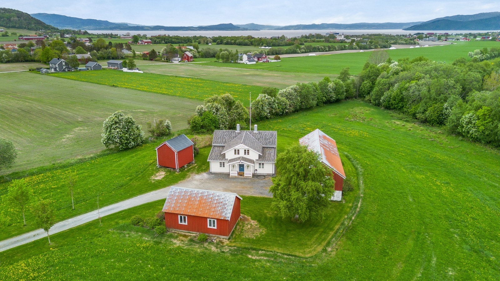 Dronefoto Galleribilde