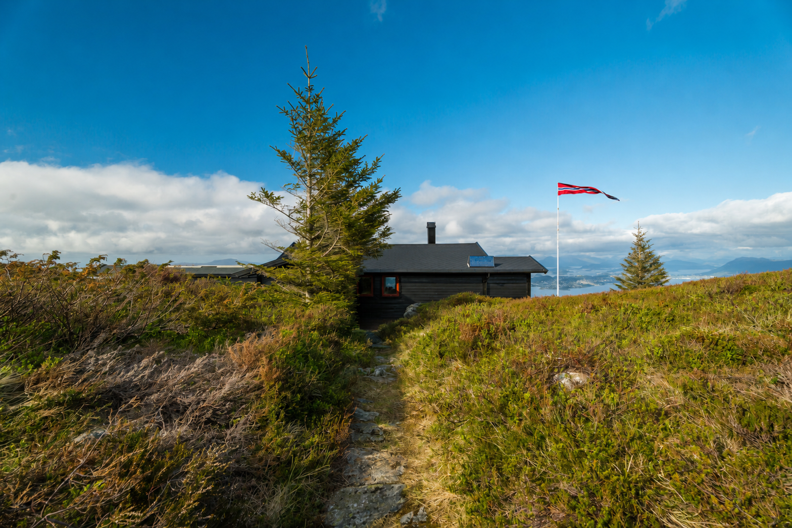 Den idylliske beliggenheten gir en herlig følelse av ro og nærhet til naturen. Galleribilde