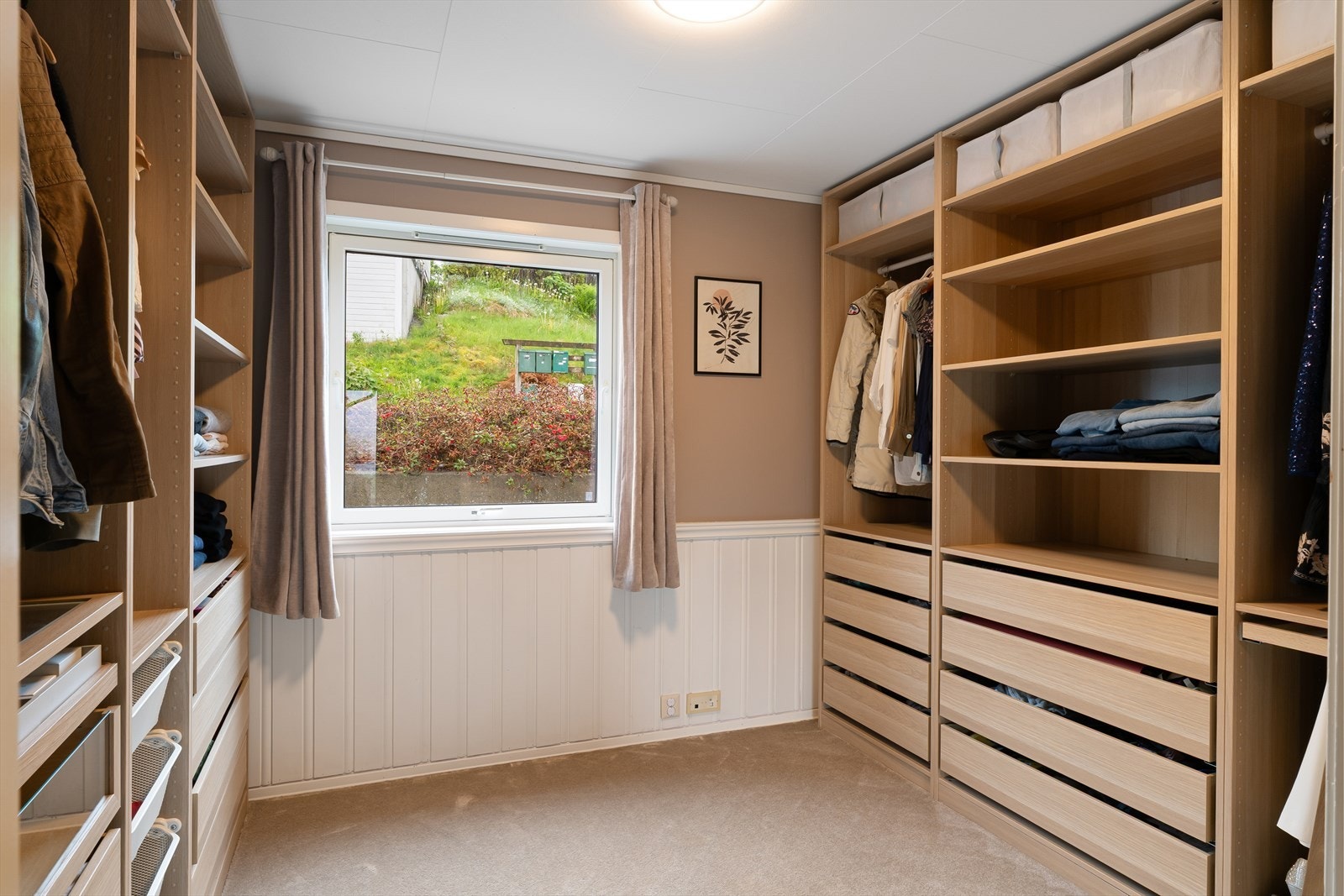 Soverom (i dag brukt som garderobe) Galleribilde
