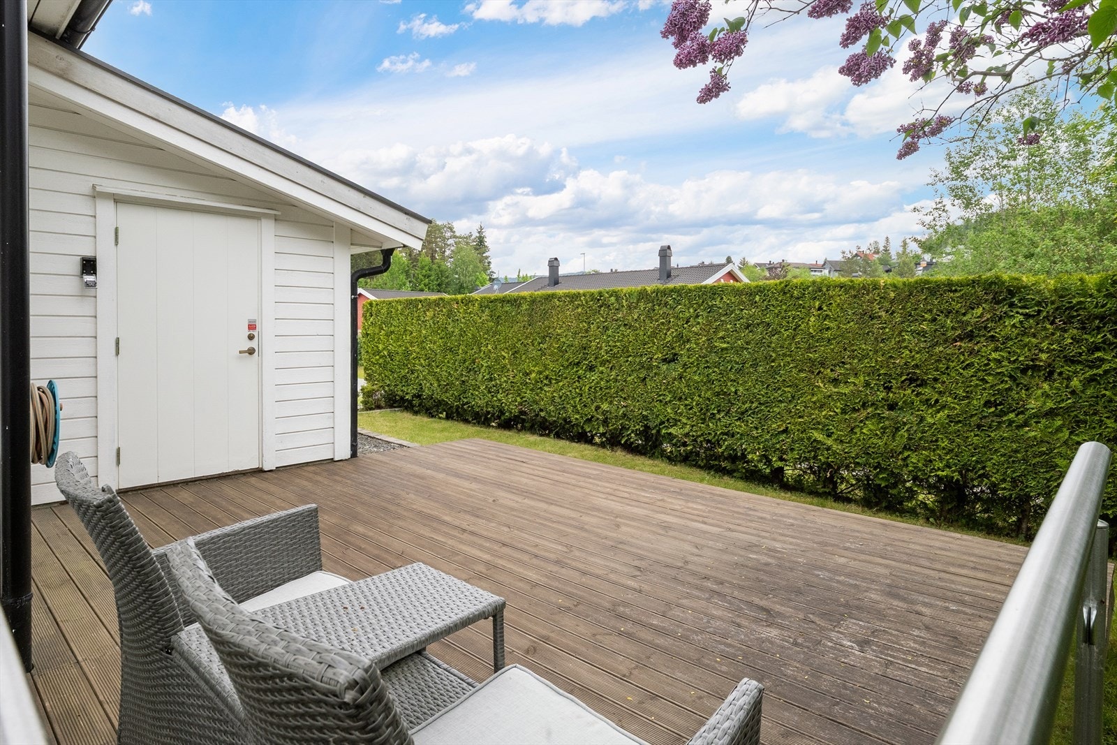 Leiligheten disponerer en egen utvendig bod på 5 m² for ekstra lagring. Galleribilde