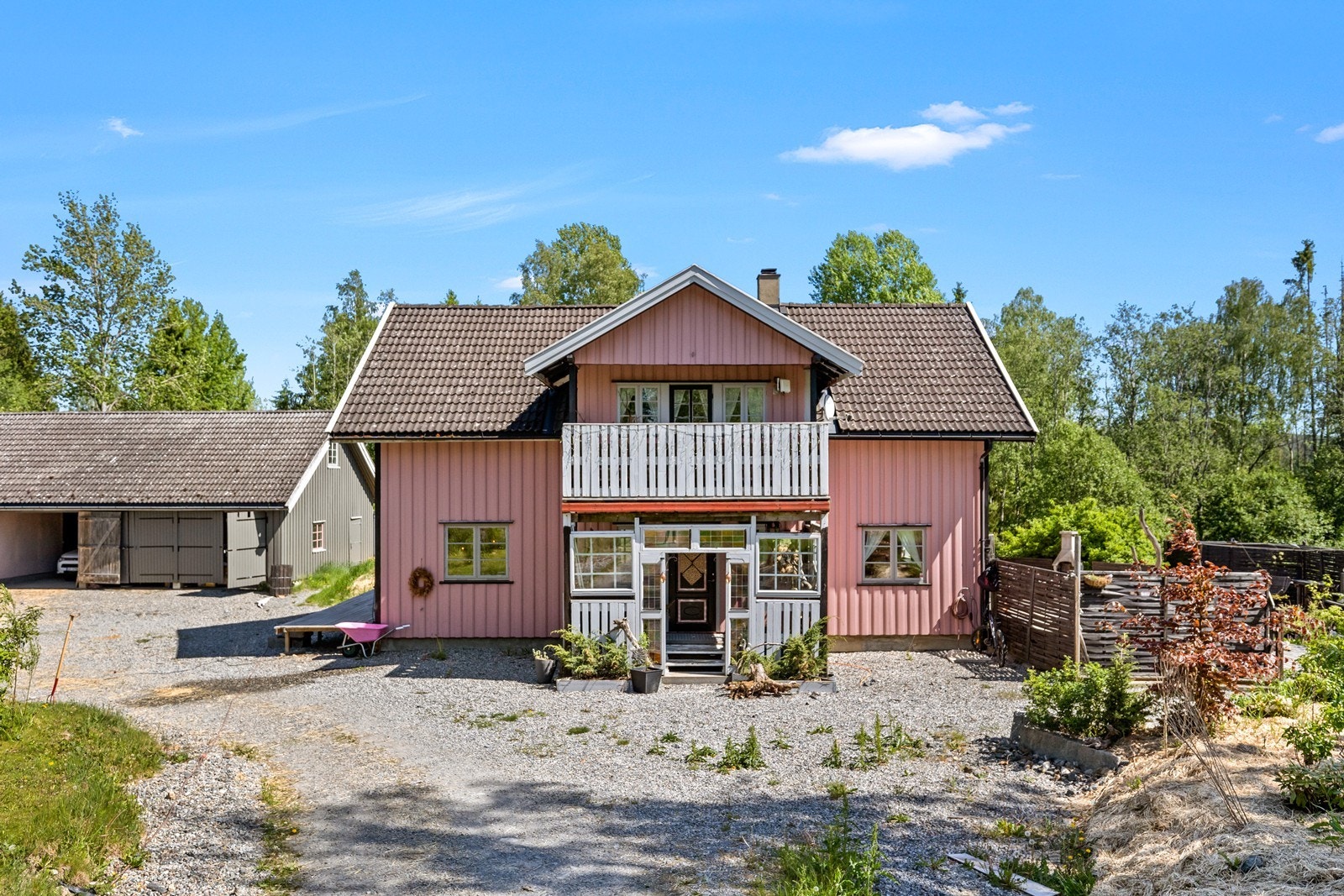 Velkommen til Svenskebyveien 17! Galleribilde