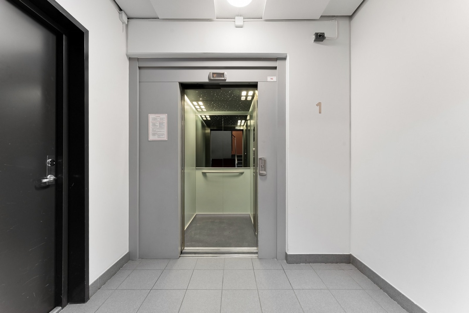 Heis fra leilighetsplan. Galleribilde