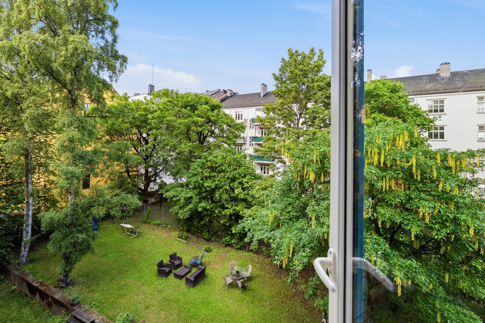 Flott bakgård med en skjermet beliggenhet! Galleribilde