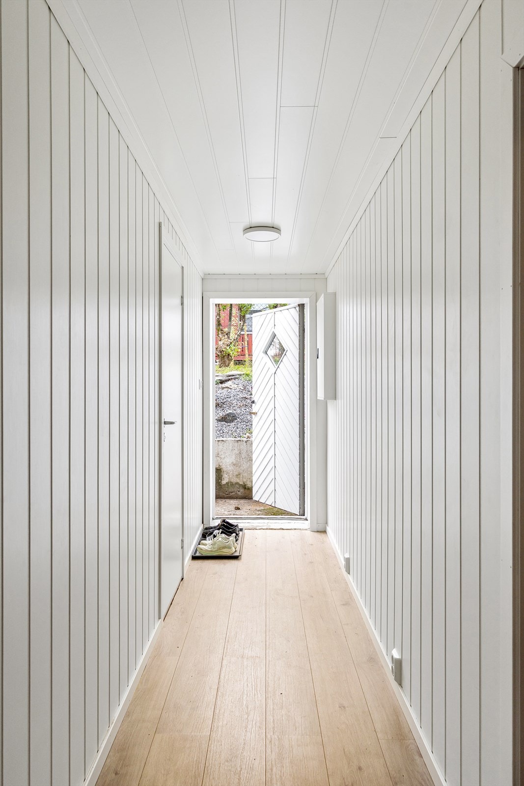 Entré i kjeller. Galleribilde