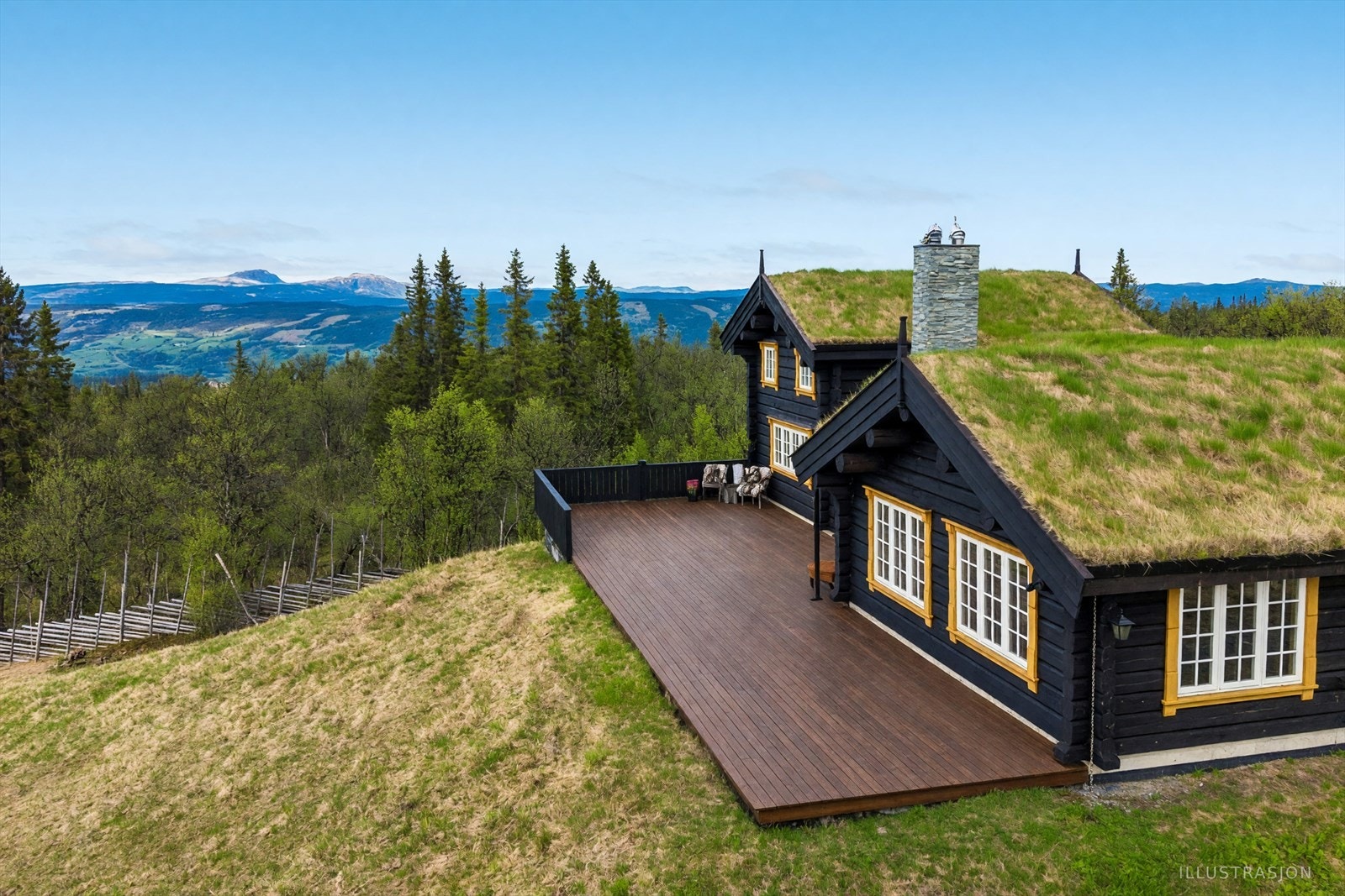Hytta er en stor og flott håndlaftet tømmerhytte. Den er innholdsrik med mange sengeplasser og på den flotte terrassen kan sommersolen nytes fram til kl. 23! Galleribilde