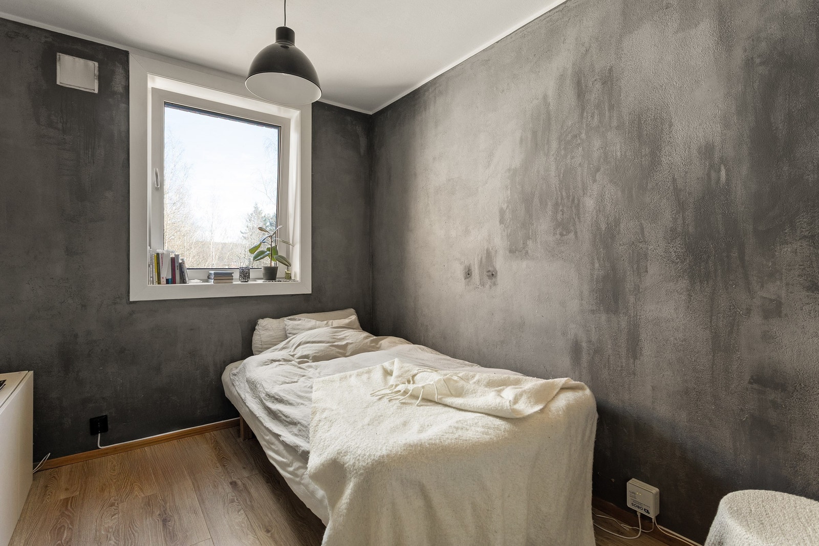 Det tredje soverommet egner seg godt som barnerom, gjesterom eller kontor- alt etter eget behov og ønske. Galleribilde