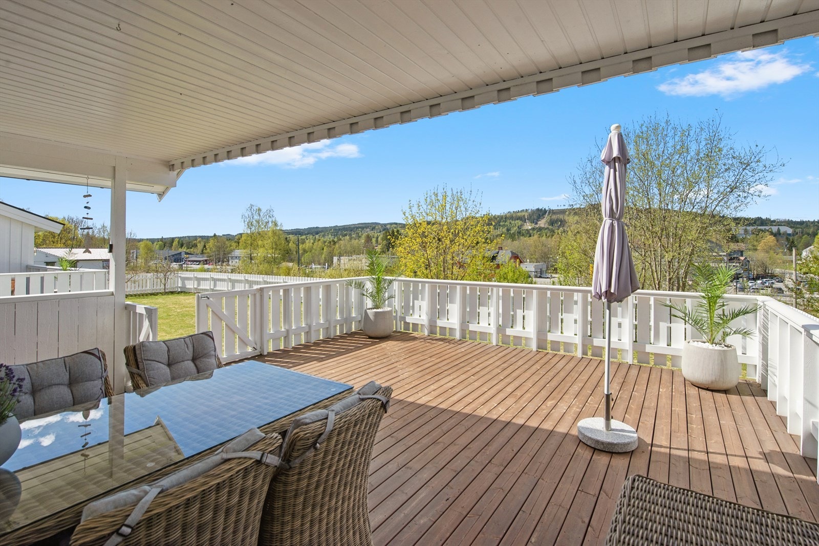 Stor terrasse på 37 m² Galleribilde
