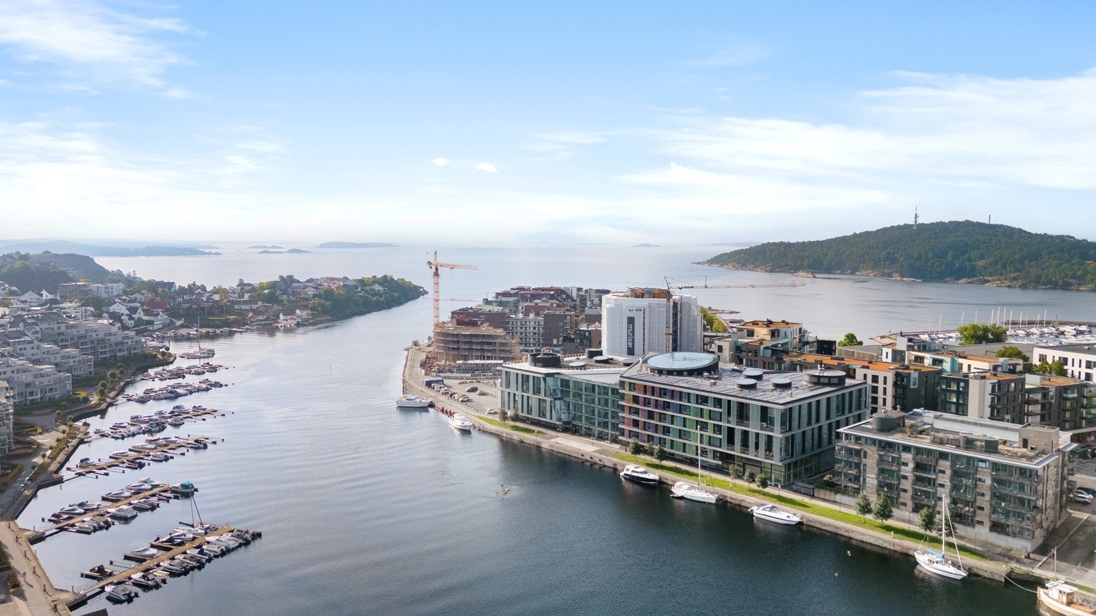 Dronefoto fra området. Tangen FYR er her dekket til Galleribilde