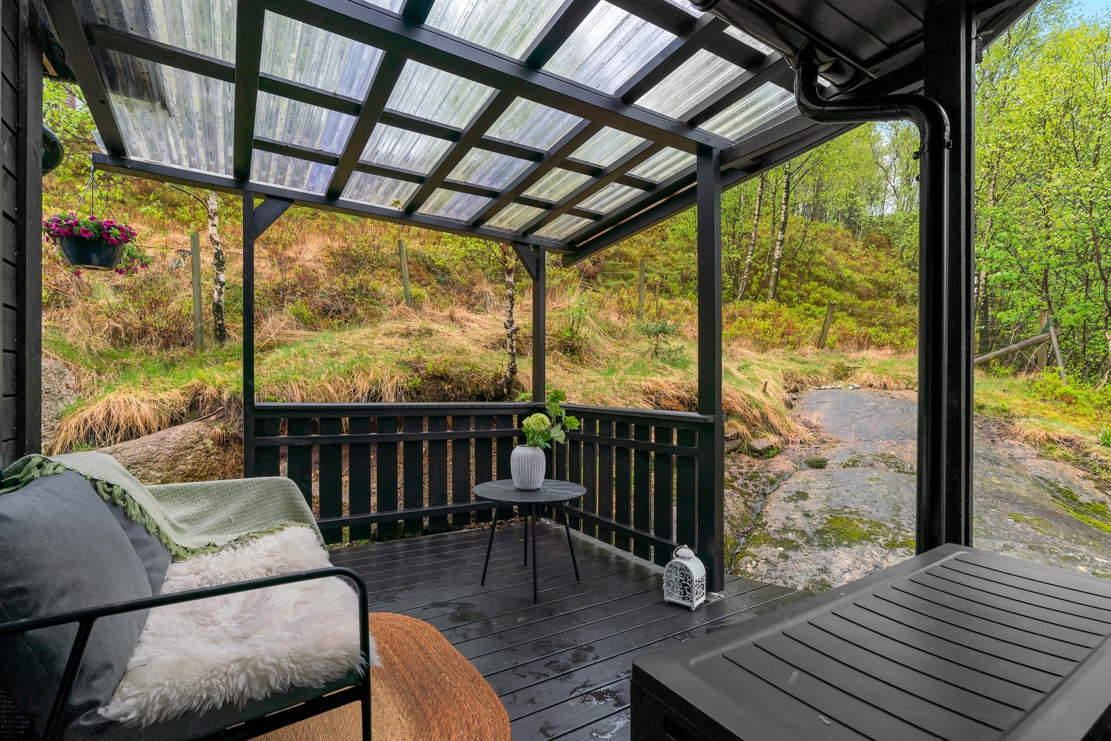 Tenk å sitte her sammen med familie og venner. Galleribilde