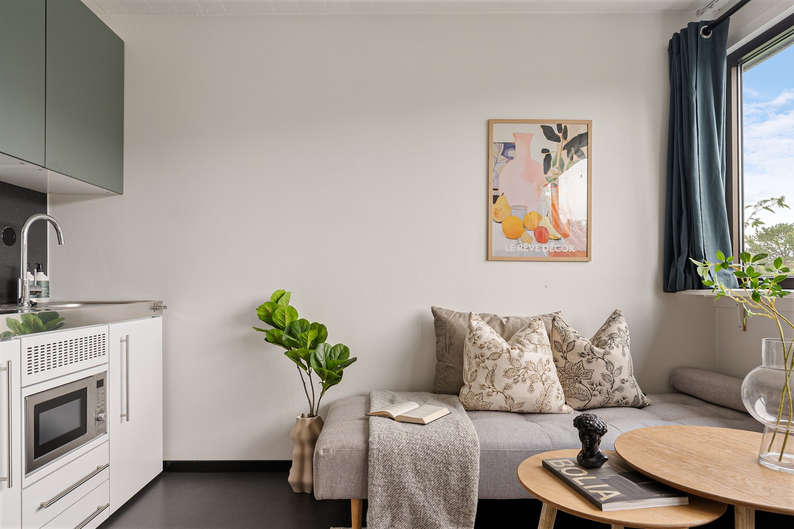 Borettslaget disponerer eget treningsrom og felles vaskeri i kjeller. Galleribilde