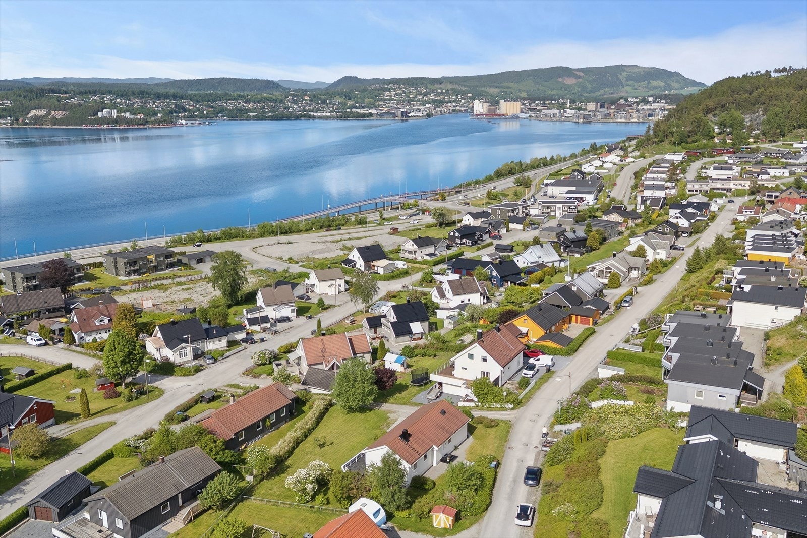 Med Steinkjer stasjon kun 5 minutter unna er det gode pendlermuligheter. Galleribilde