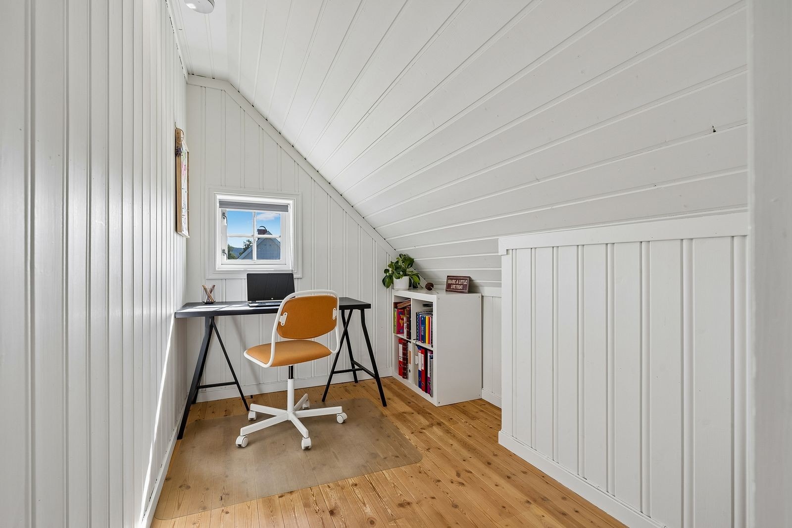 Bod/kontor Galleribilde