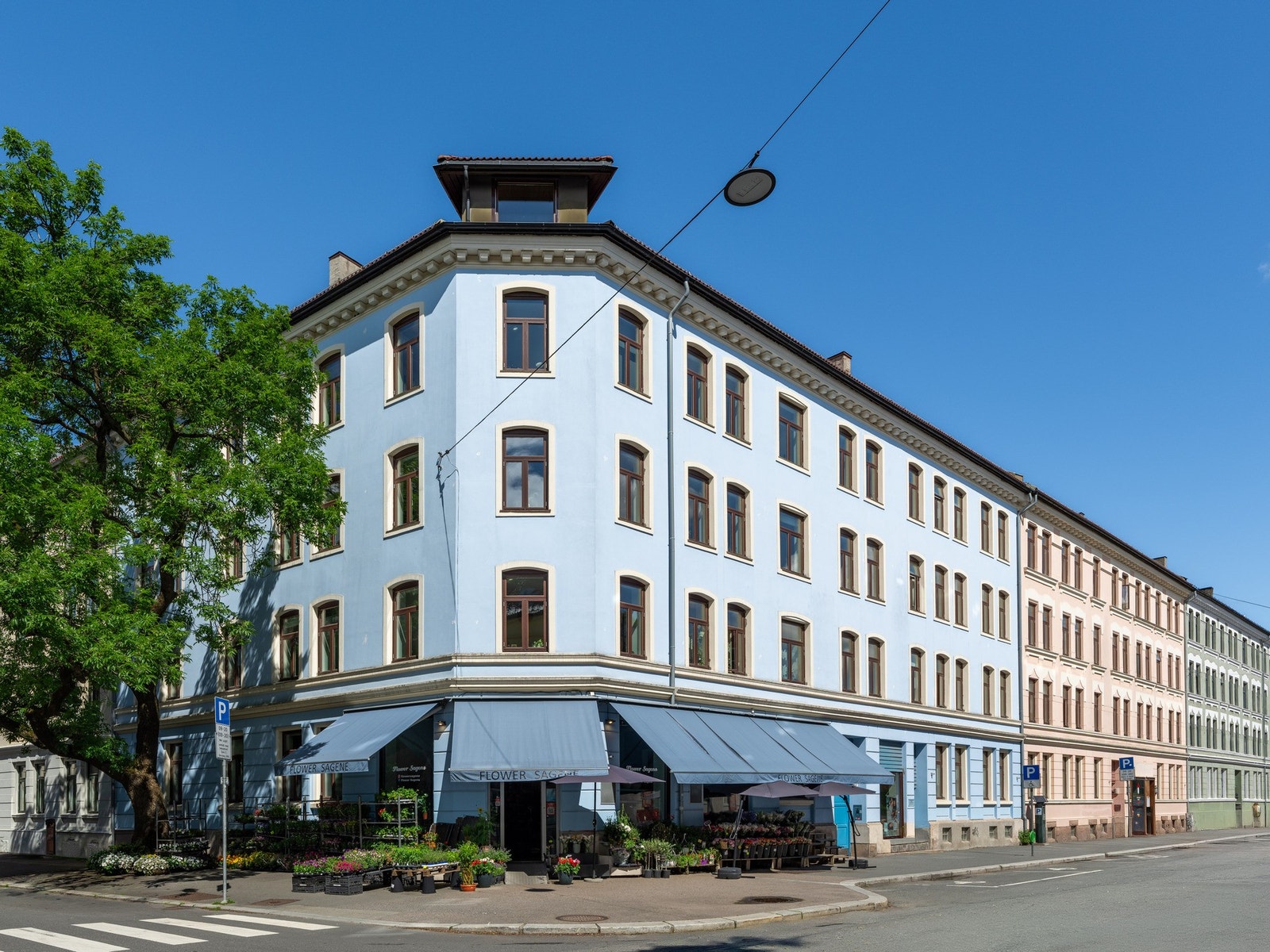 Marimo borettslag har en sentral beliggenhet på Sagene bestående av 37 andeler og 3 næringsseksjoner, hvor du blant annet har blomsterbutikk i 1. etasje. Galleribilde