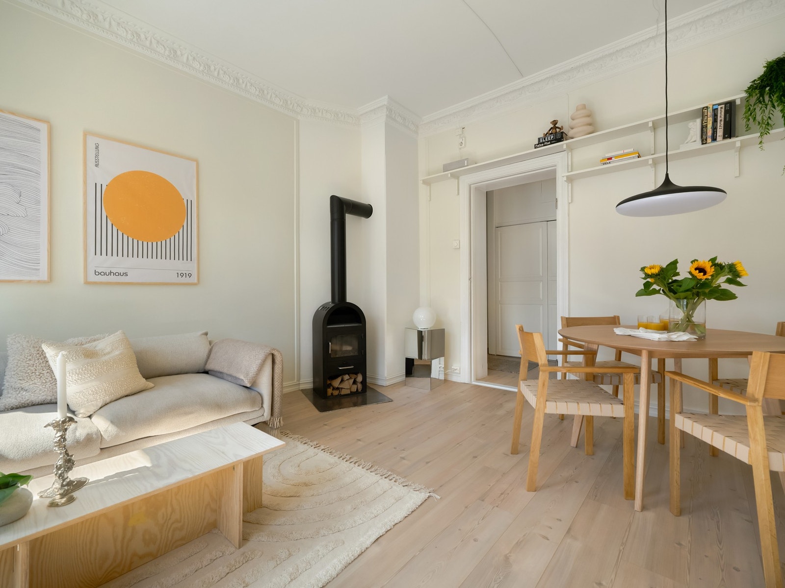 Takhøyden er målt til hele 2,96 meter. Luftig, med andre ord. Galleribilde