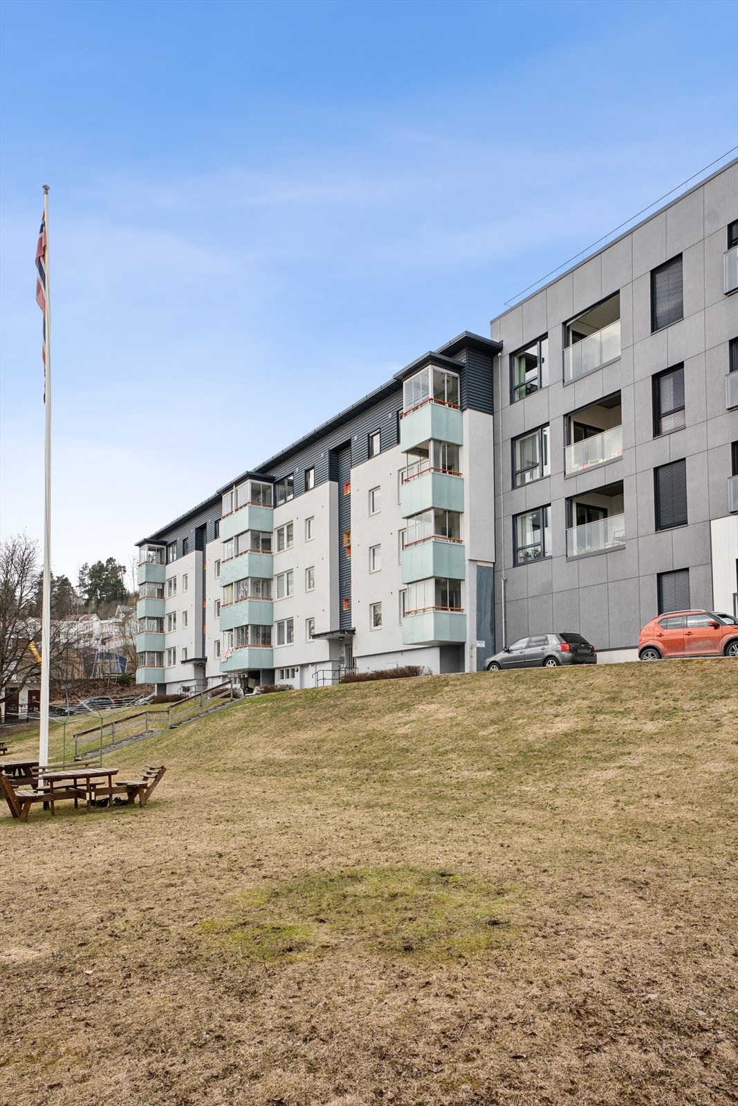 Skolegata 10 borettslag er et veldrevet lag med ordnede forhold. Galleribilde
