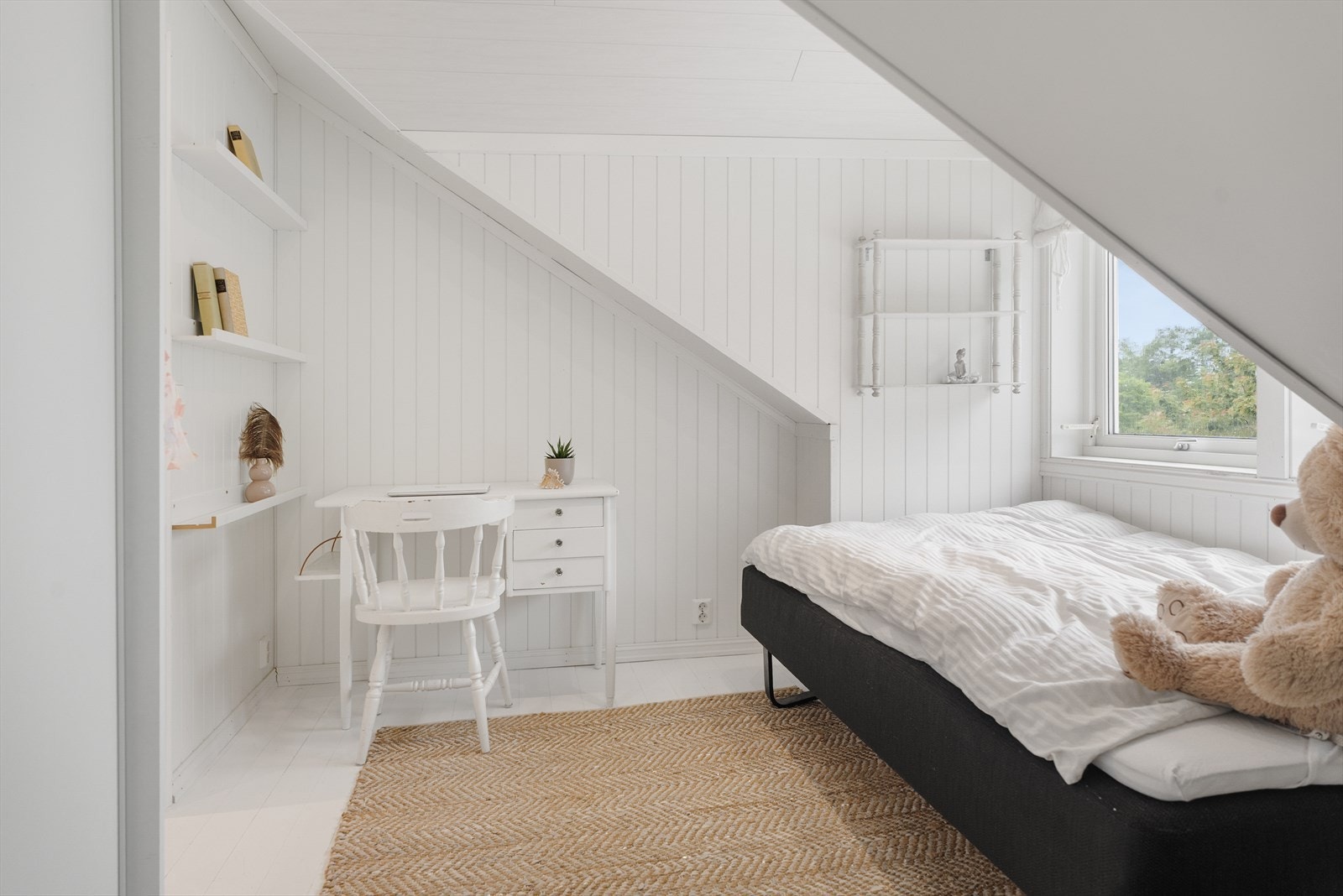 Soverom 2 i loftsetasjen. Galleribilde