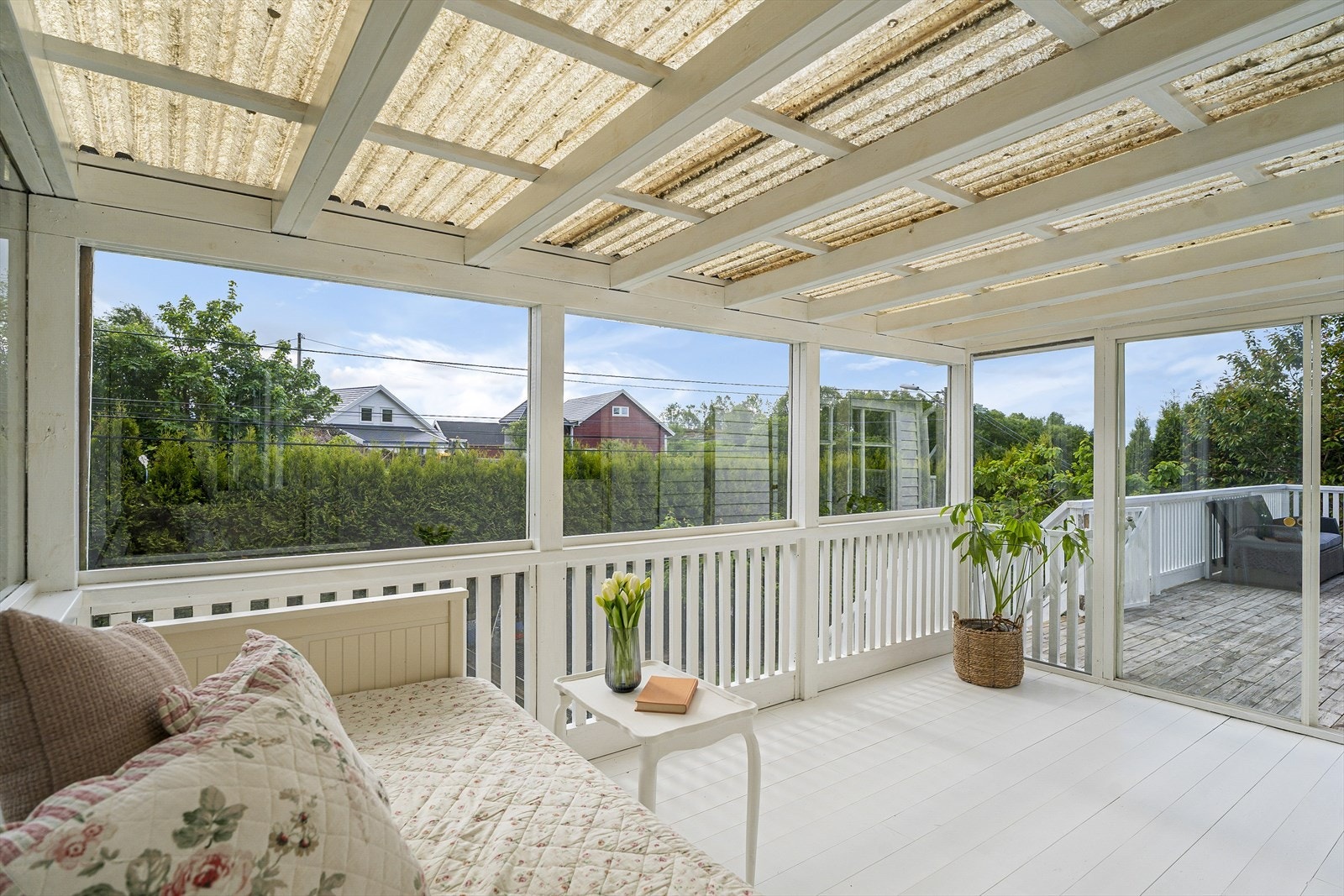 Tilhørende sommerstue (ikke godkjent). Galleribilde
