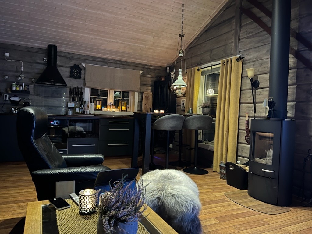 272E4F5D-3F0B-4427-8628-B4D4BB75184F.jpeg Galleribilde