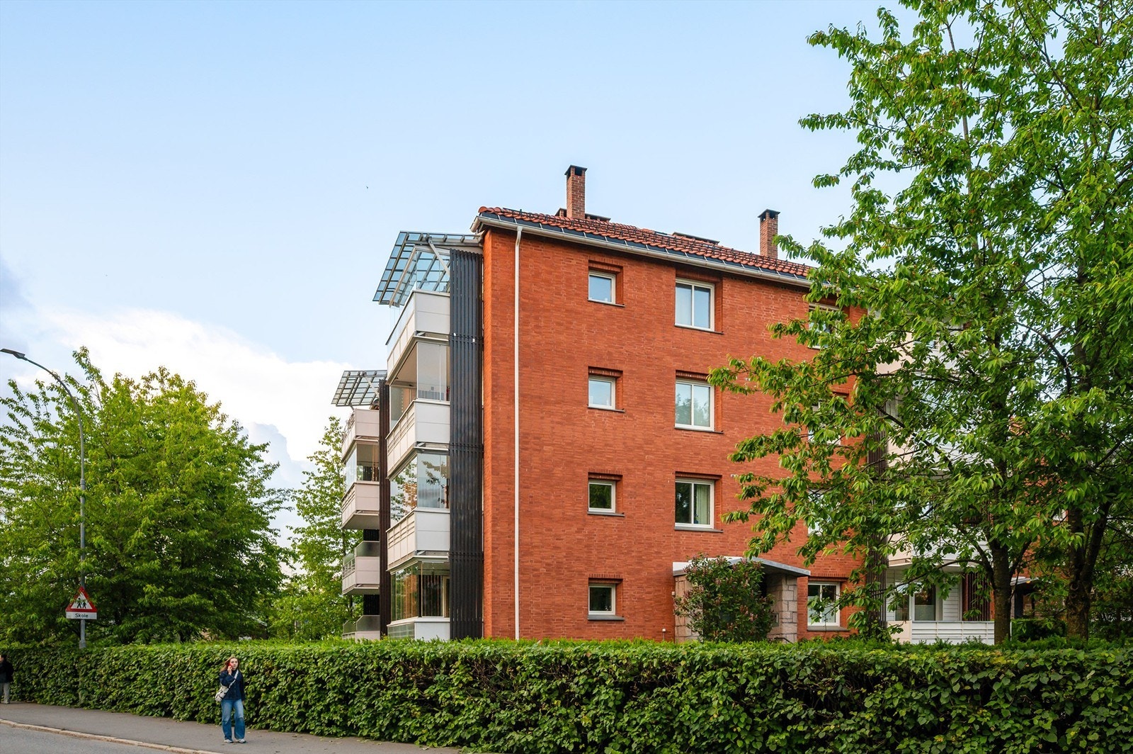 Dette er en leilighet for deg som vil bo sentralt, men likevel litt utenfor den indre bykjerne. Galleribilde
