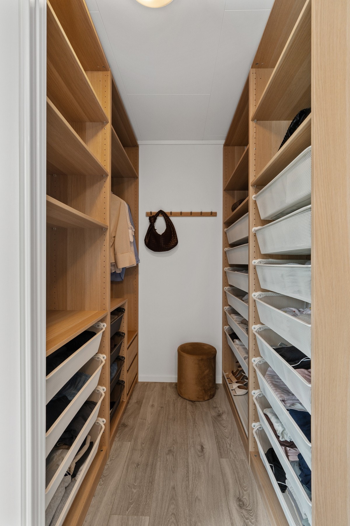 Walk-in-closet Galleribilde