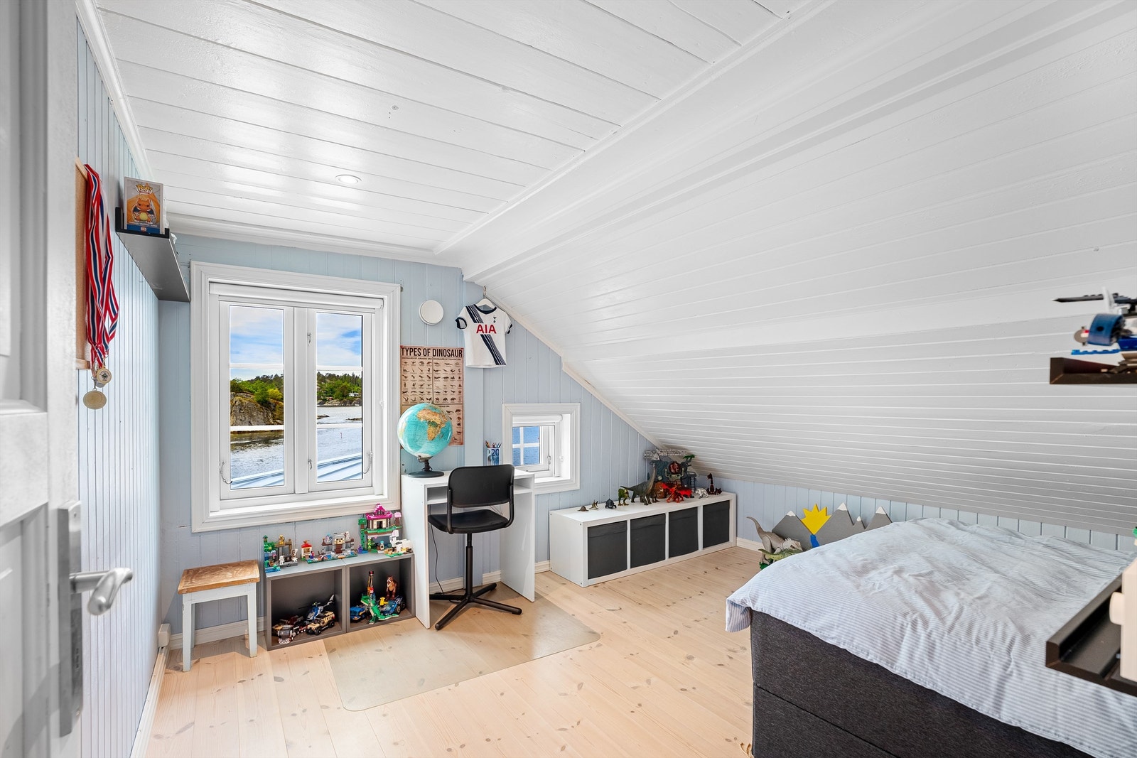 Soverom 2 - Har også plass til seng med tilhørende møblement. Galleribilde