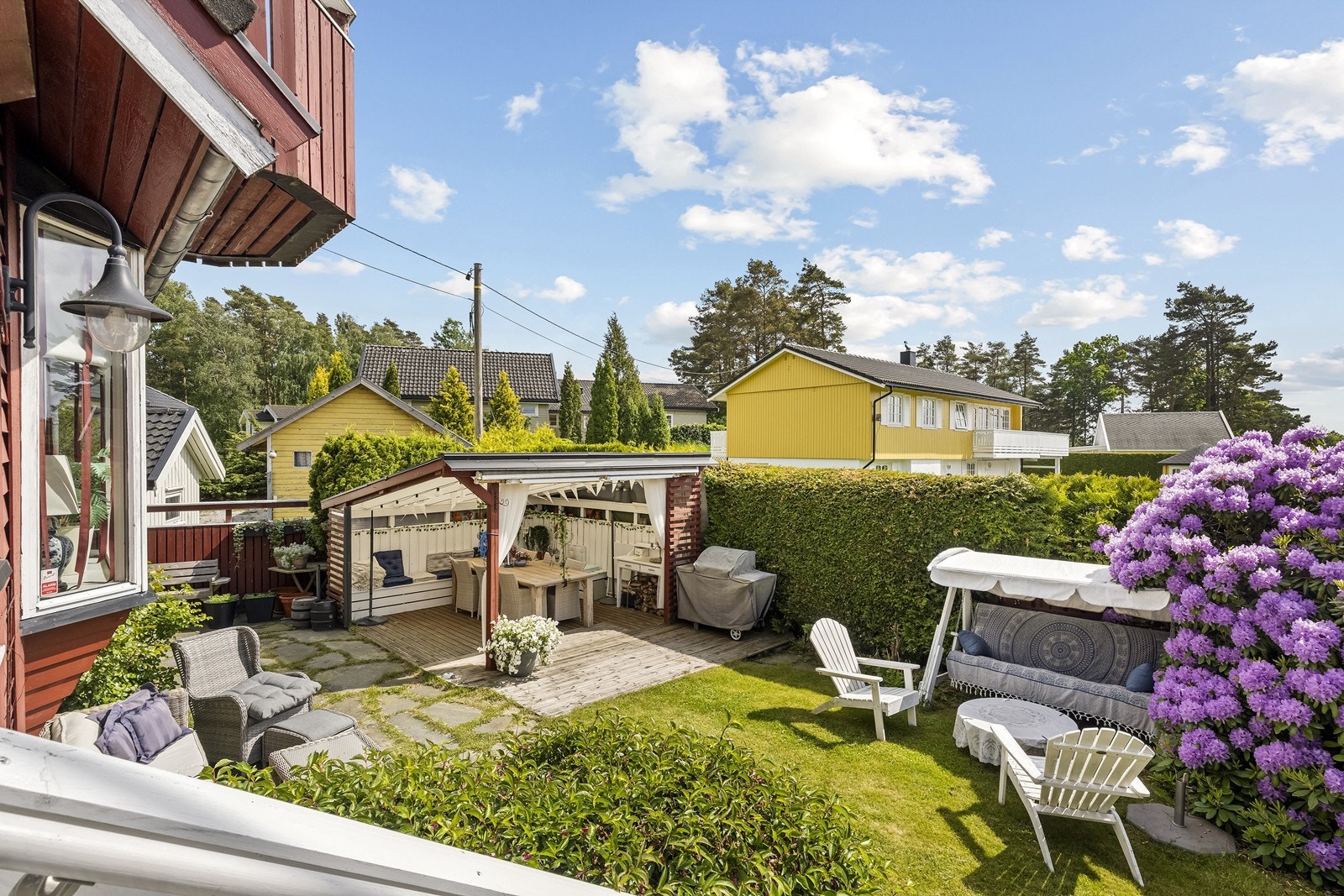 Perfekte omgivelser for lange sommerdager med familie og venner. Galleribilde