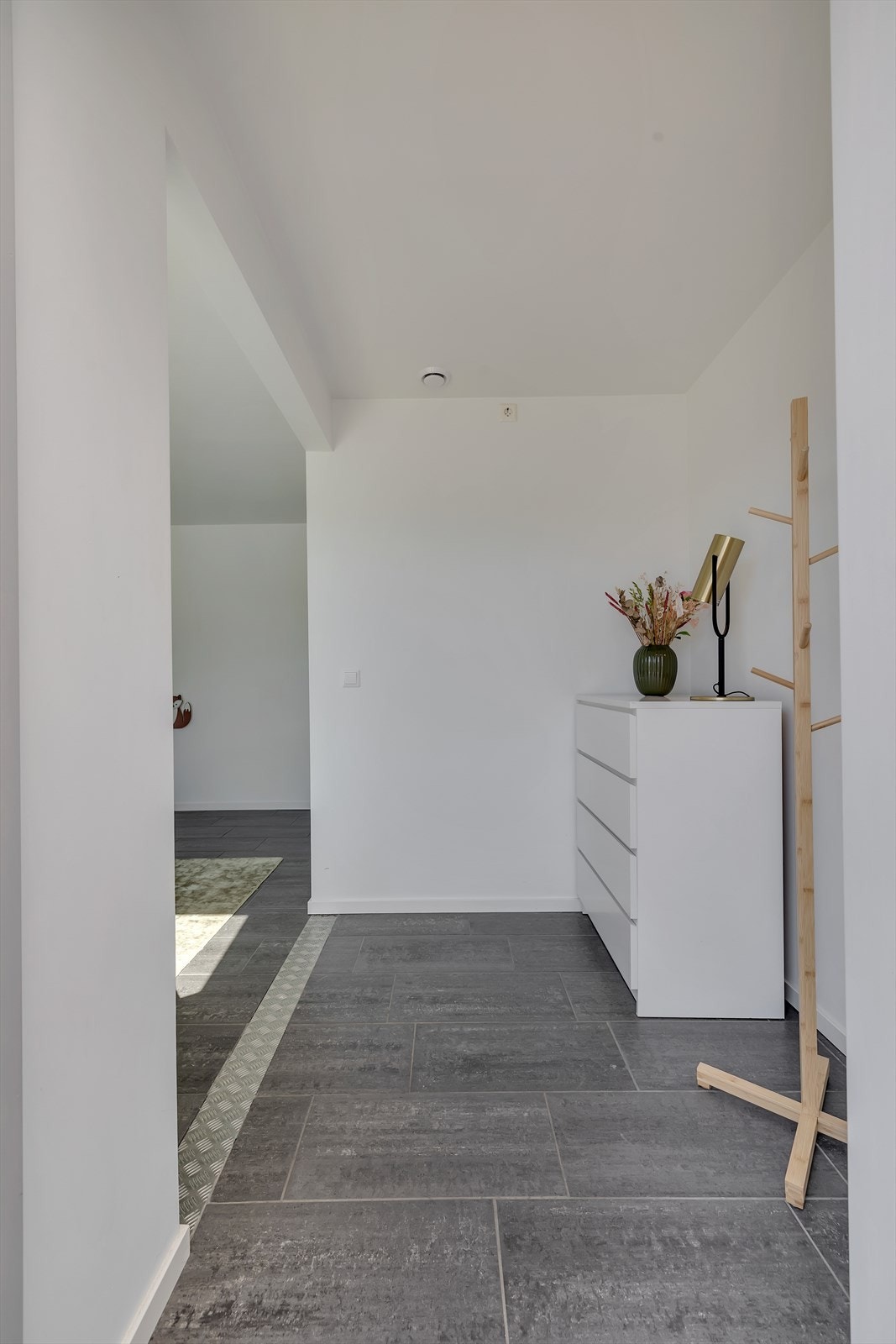 Hybel - entré Galleribilde
