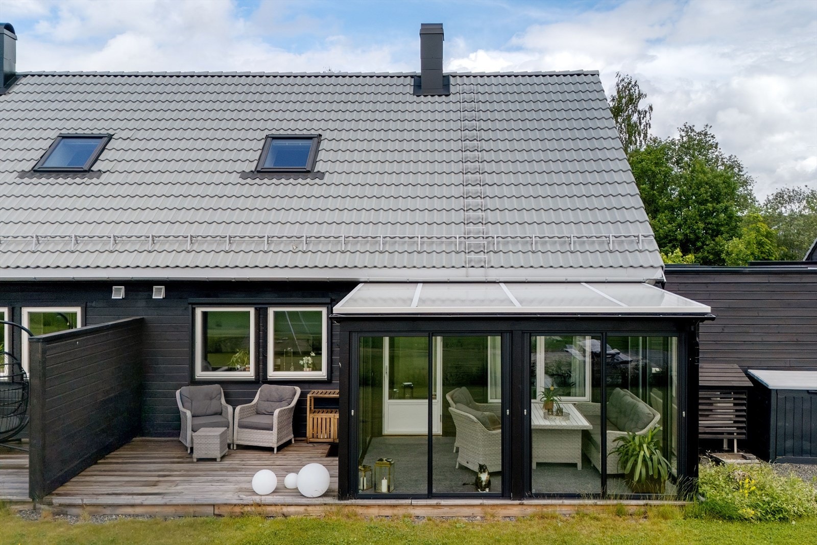 Terrasse med utestue. Galleribilde
