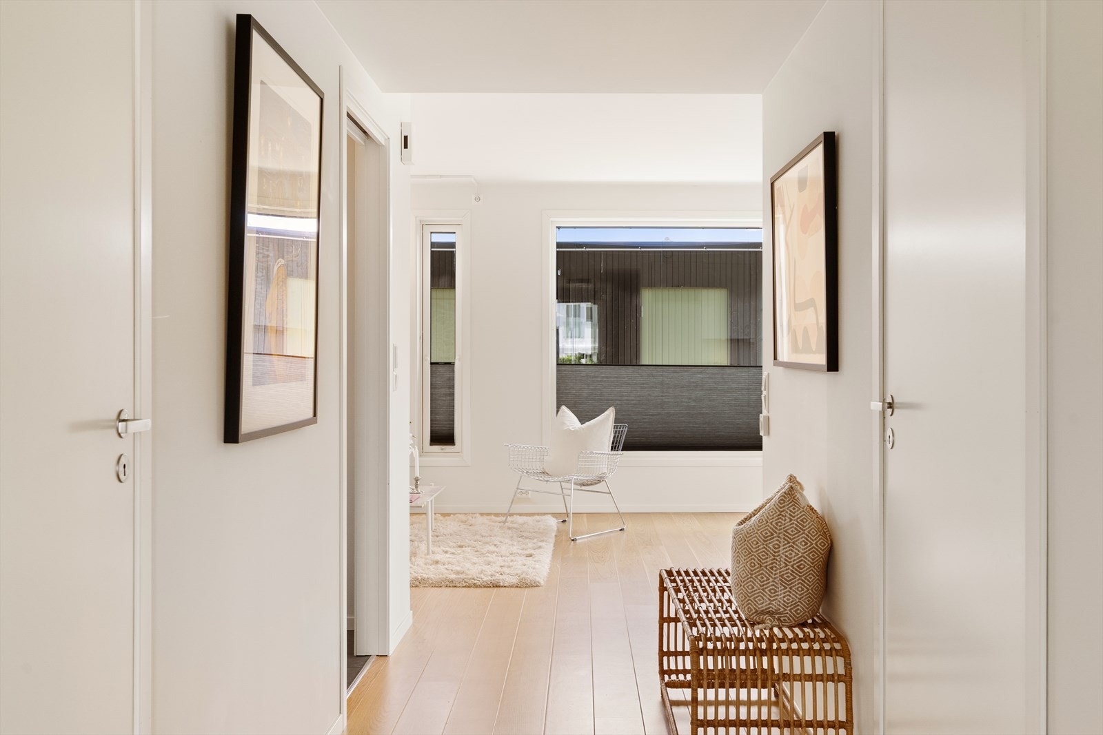 Gangen binder sammen soverommene og badet med stuen. Galleribilde