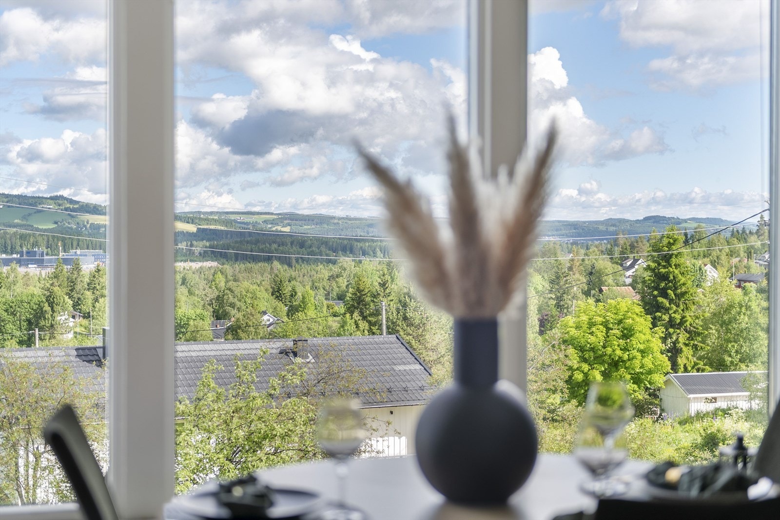 Detalj - Legg merke til utsikten! Galleribilde