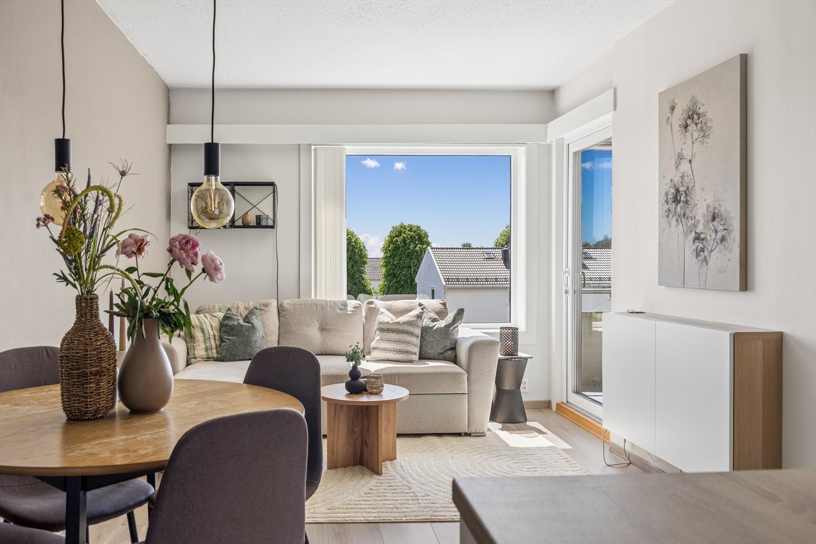 DNB Eiendom v/Håkon Sakariassen har gleden av å presentere denne flotte leiligheten i St Olavs vei 20B! Galleribilde