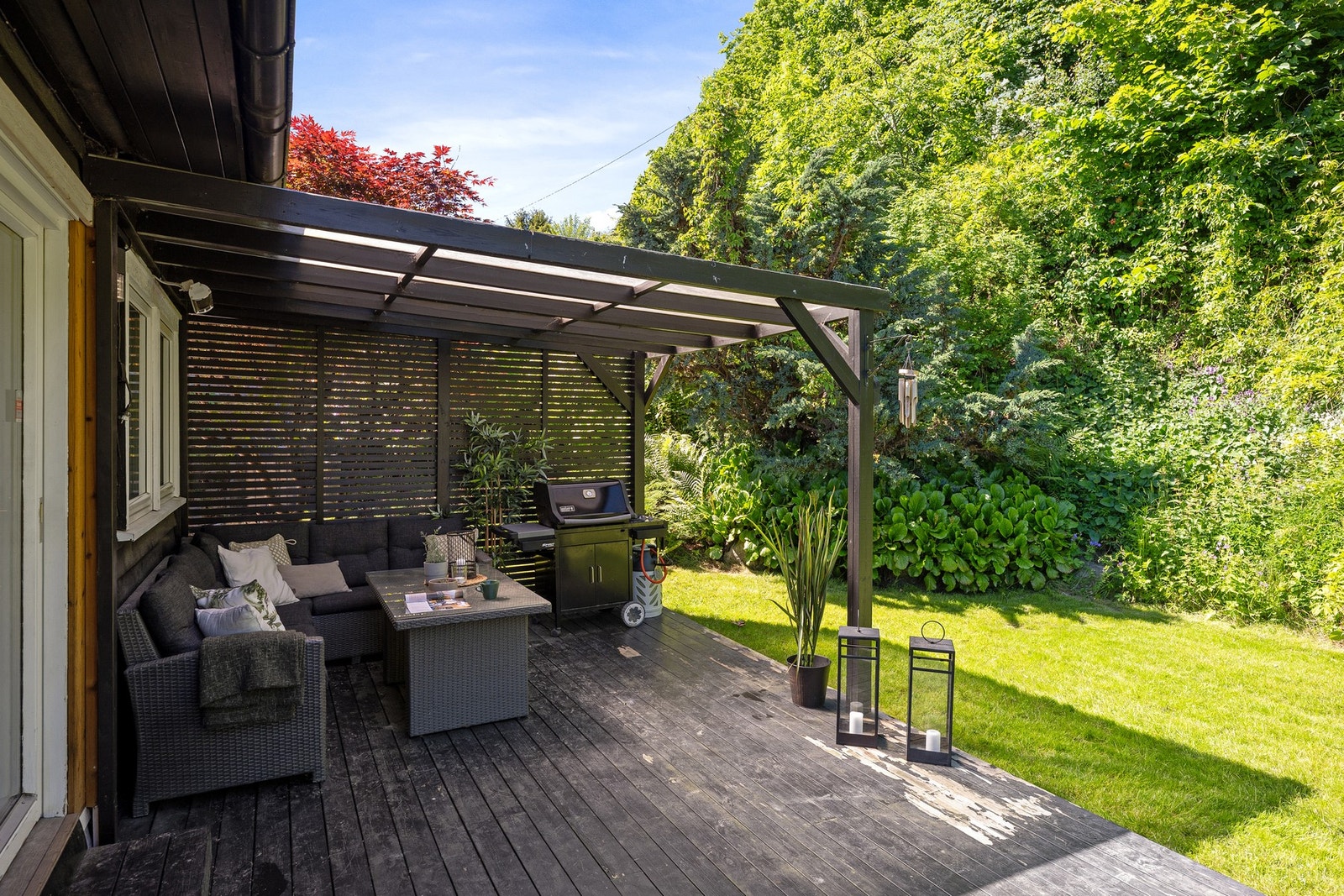 Pergola forlenger utesesongen og gir rom for en lun uteplass Galleribilde