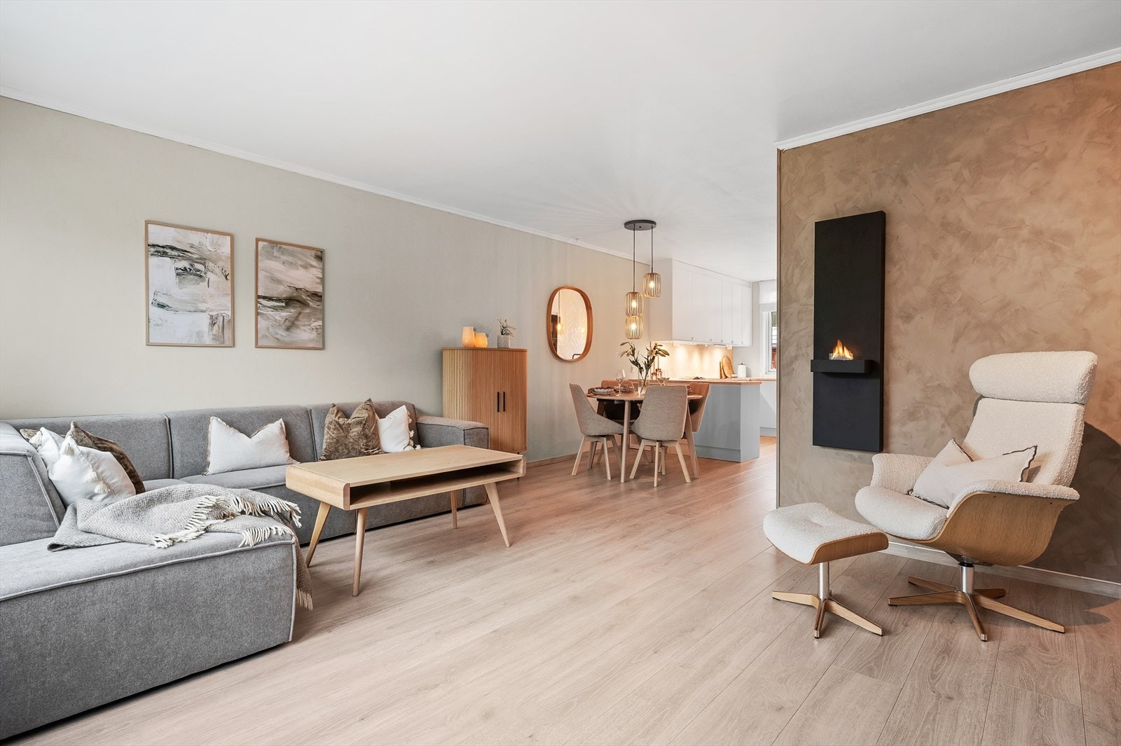 Rekkehuset og borettslaget har vært gjenstand for rehabilitering i perioden rundt 2013, og holder svært god standard. Galleribilde