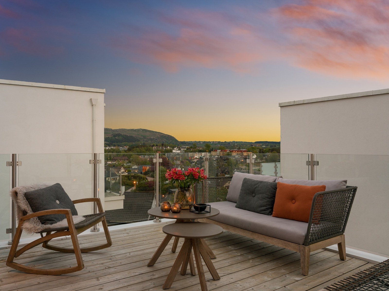 Her kan man nyte av en flott solnedgang. Galleribilde