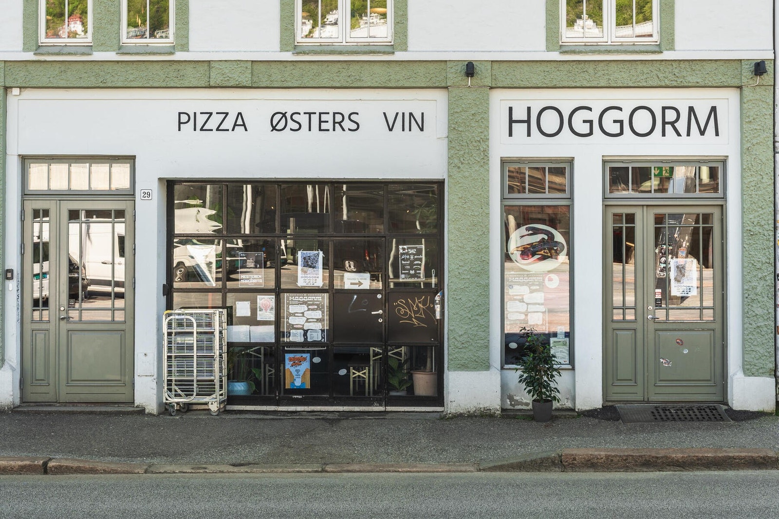 Her bor du innen kort gangavstand fra Hoggorm som byr på en av Bergens beste pizzaer. Galleribilde