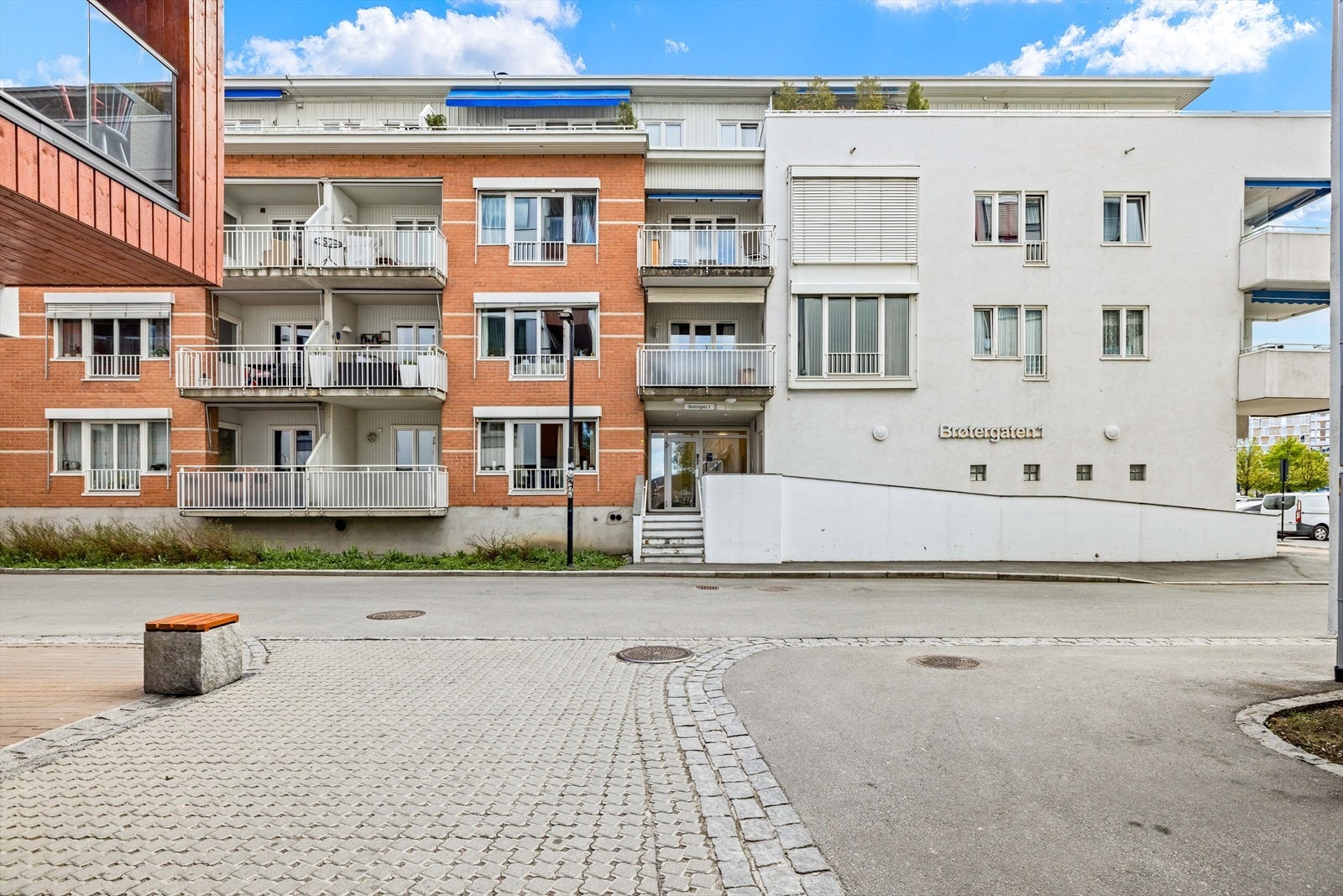 Inngangsparti til nr. 1. Galleribilde