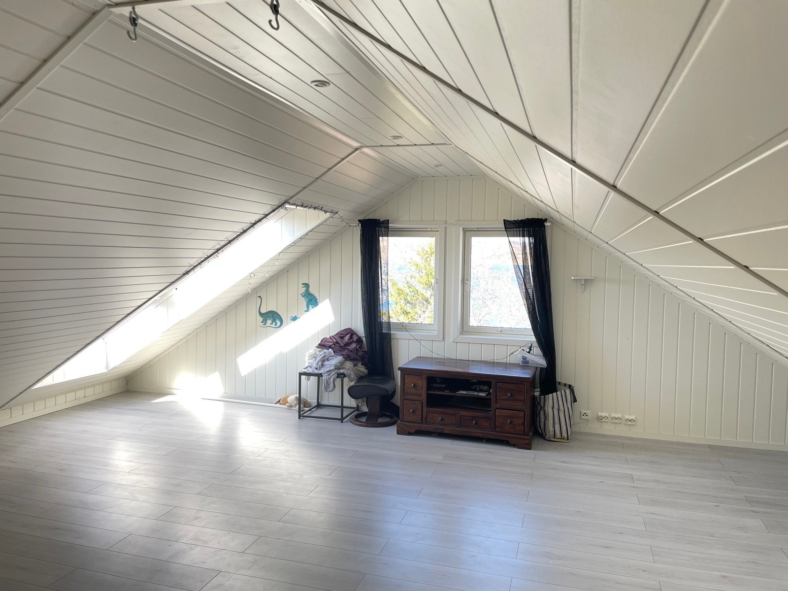 Loftstue Galleribilde