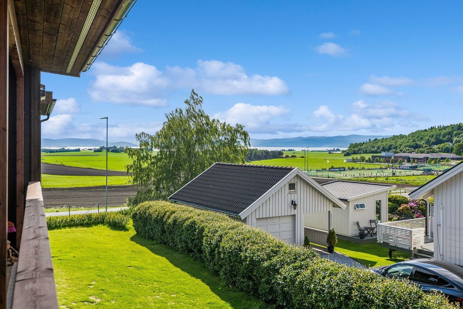 Staupslitoppen er et nytt og moderne tilskudd til et allerede veletablert boligområde. Galleribilde