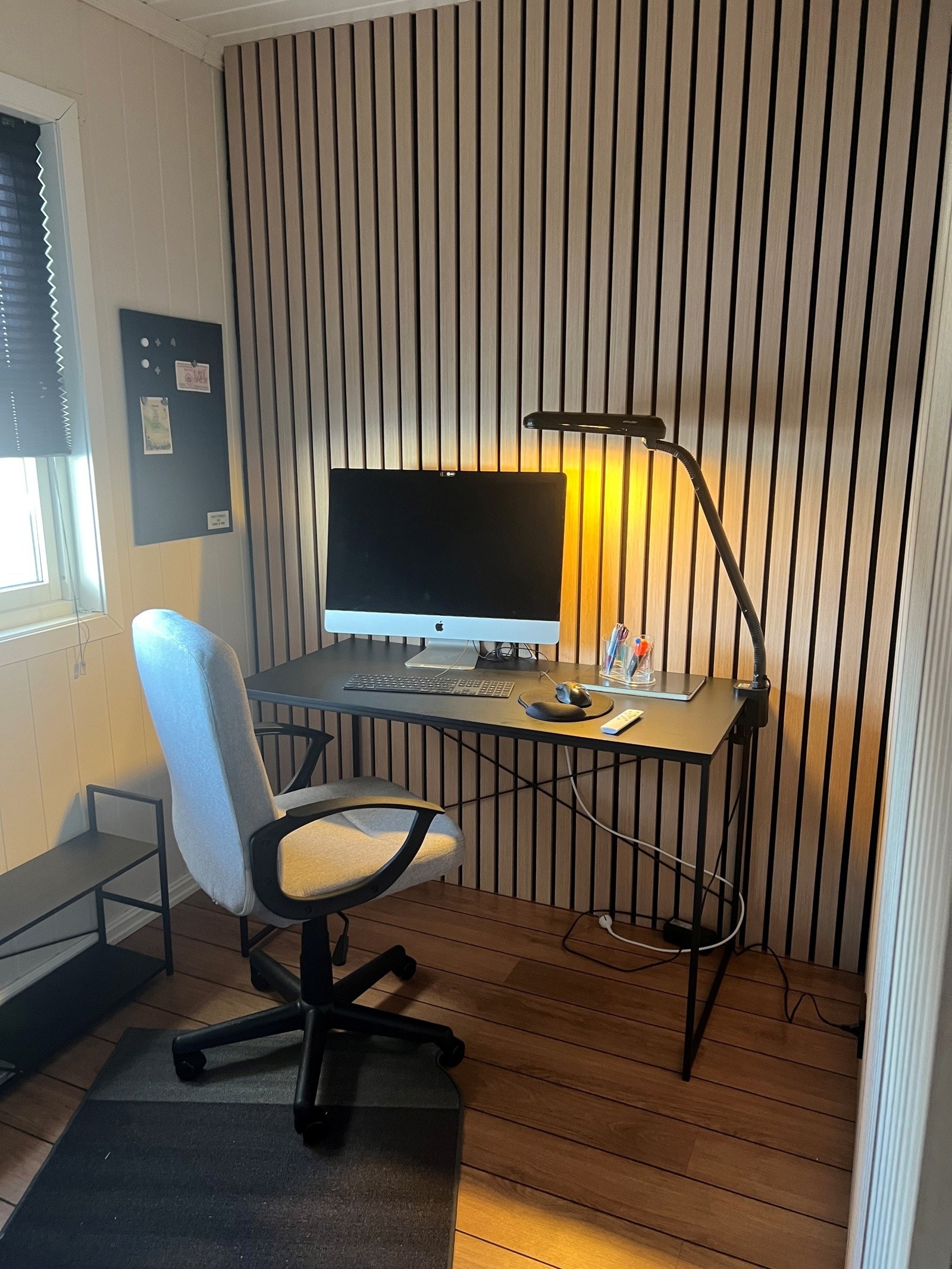 Kan brukes som kontor, alt etter eget ønske.