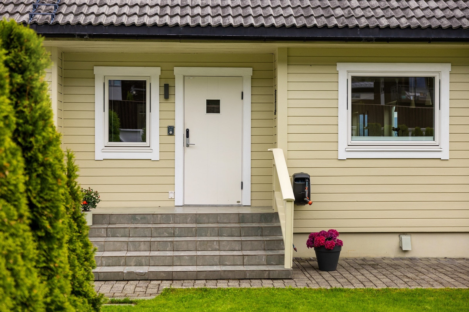 Overbygd inngangsparti Galleribilde