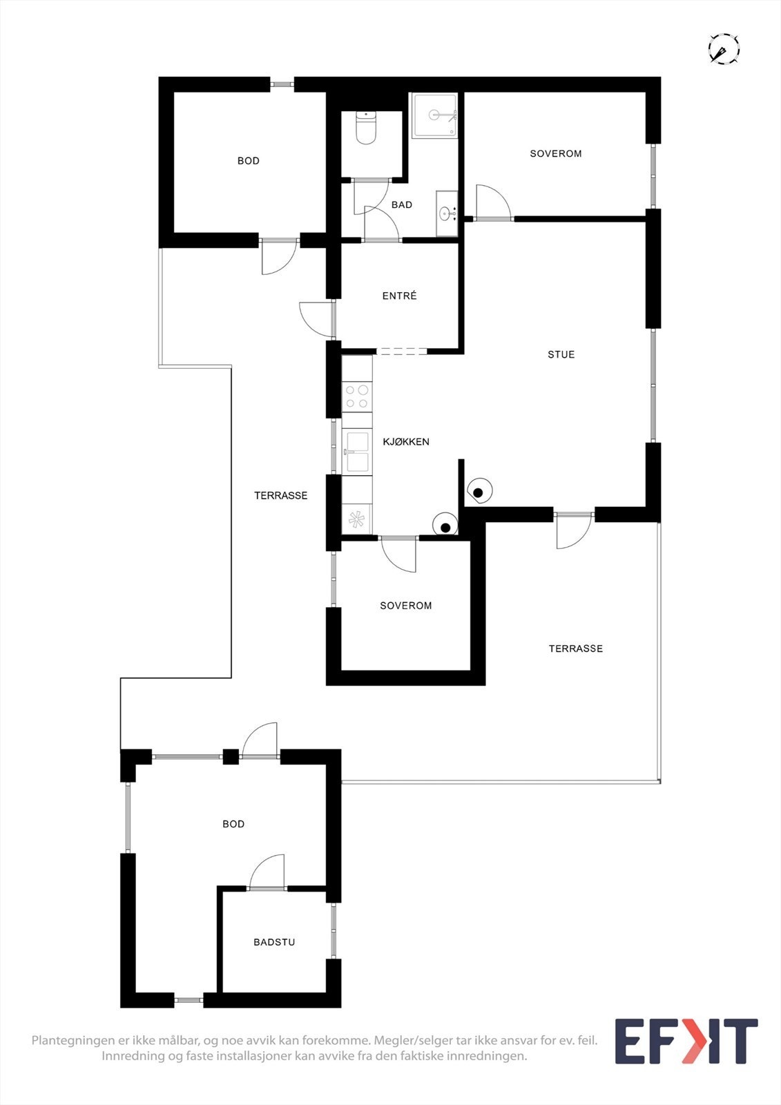 Praktisk planløsning med alle rom på ett plan, som inkluderer to soverom, stue og kjøkken i åpen løsning, samt et separat uthus med badstue og bod. Galleribilde