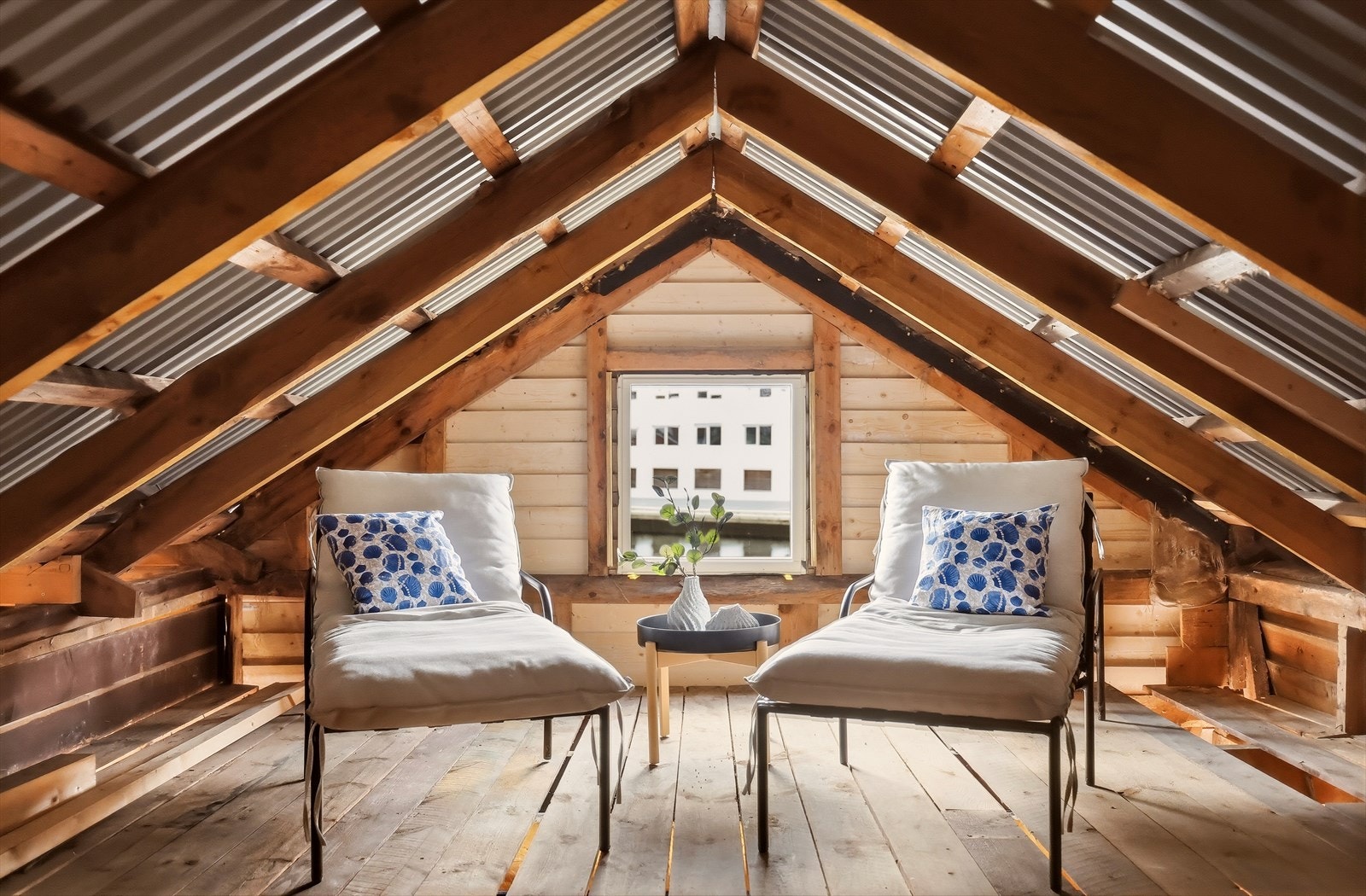 - Naustet har et loft - Galleribilde