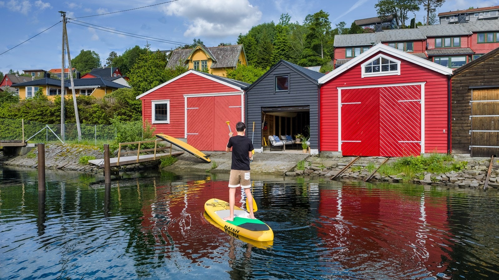 - Selger opplyser om området er spesielt livlig om sommeren - Galleribilde