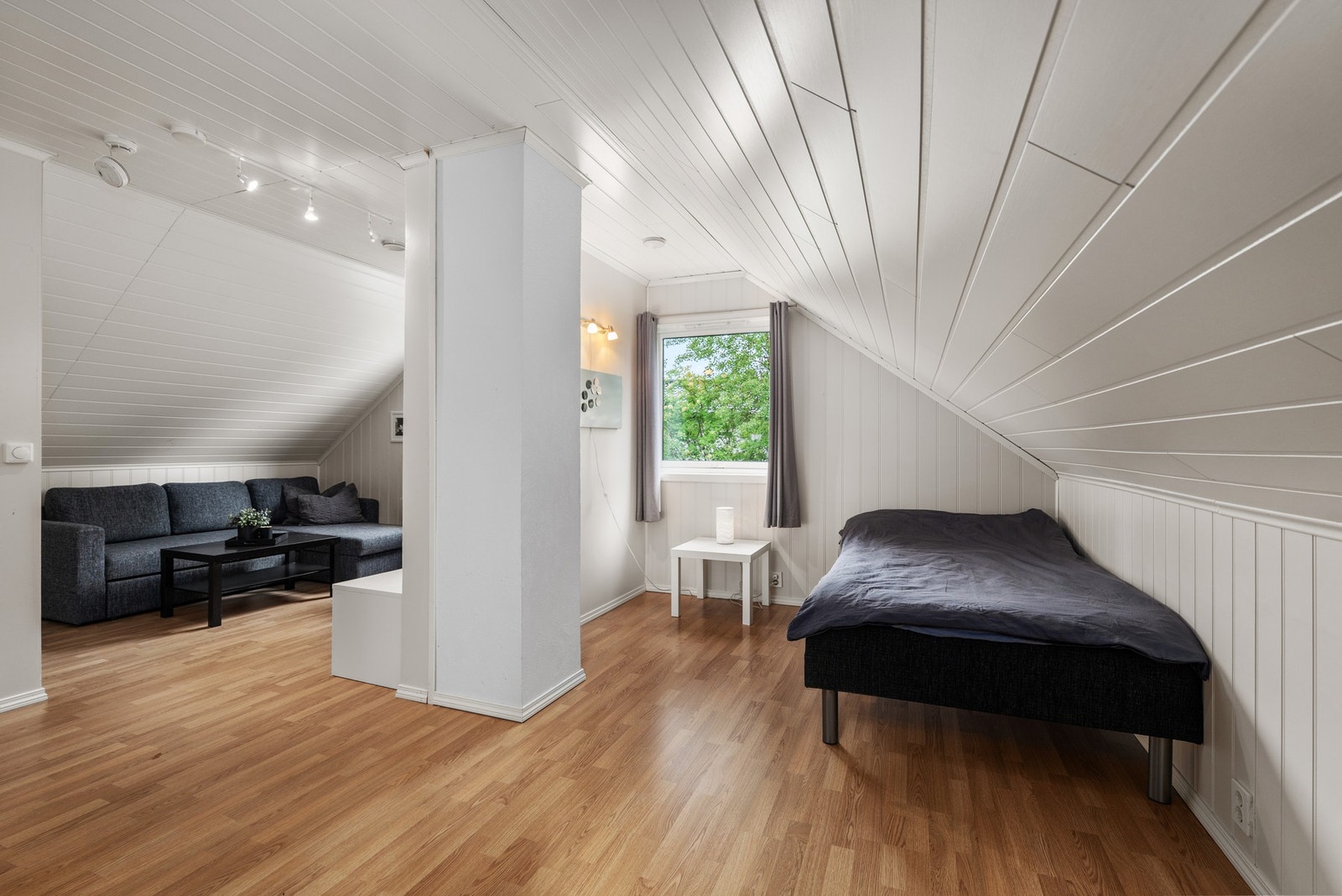 Her kan man dele opp i soverom og til å med ha plass til en loftstue. Galleribilde