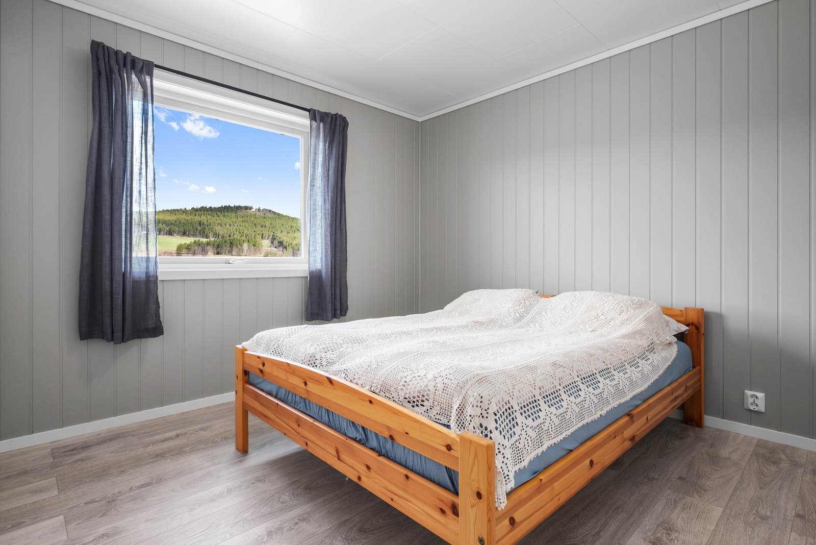 Soverom 1 er på 11,1m². Galleribilde