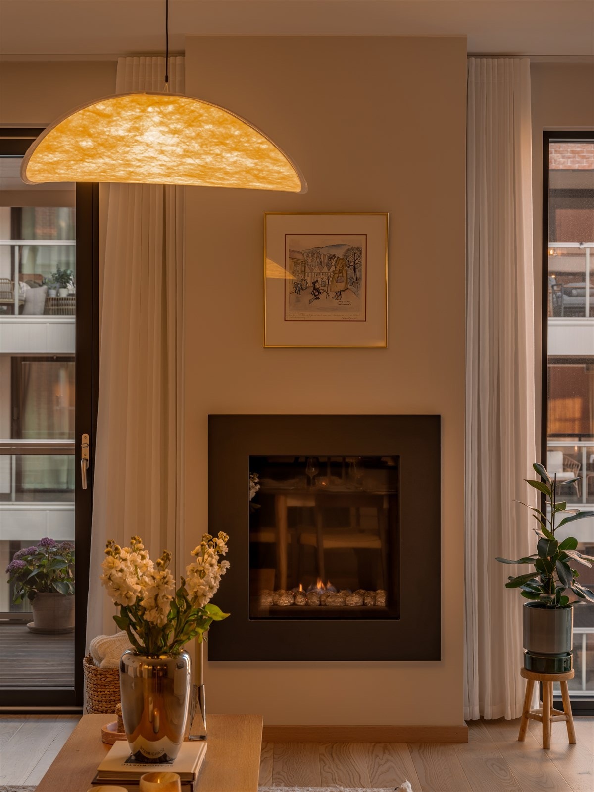 Den elegante gasspeisen bidrar til en lun og behagelig atmosfære, og setter et ekstra preg på hjemmet gjennom årets kjøligere måneder. Galleribilde