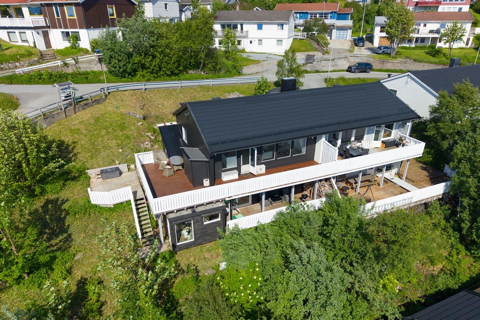 Flott eiendom i et veletablert og godt bo område. Galleribilde