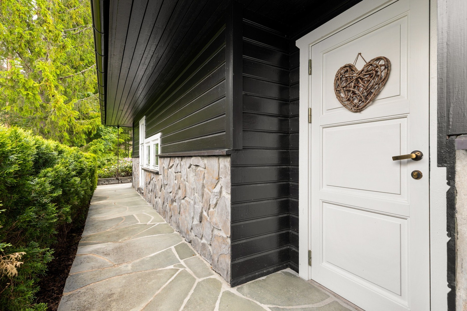 Inngangsdør vaskerom Galleribilde