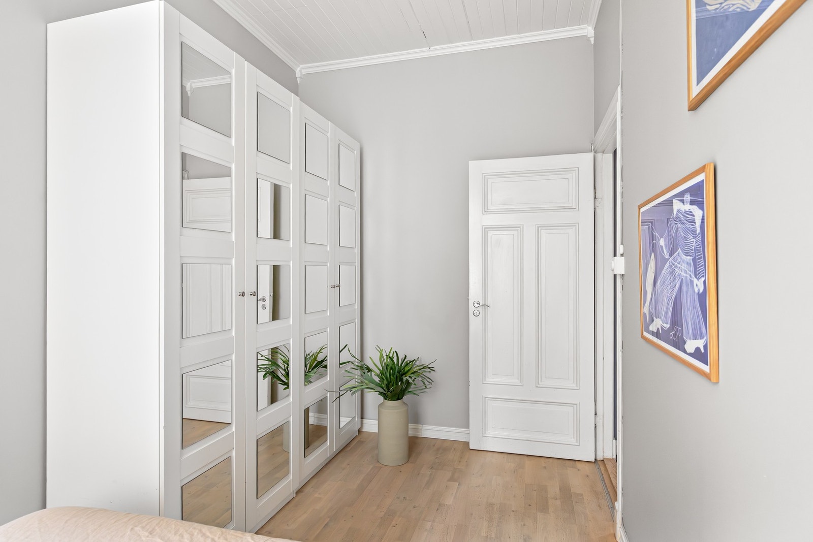 Masse oppbevaringsplass. Galleribilde