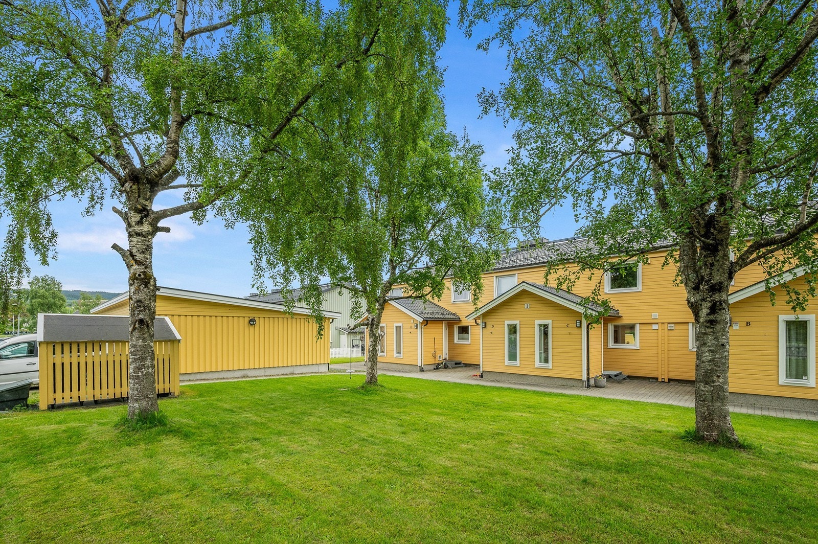 Fra boligen er det kort avstand til NTNU Gløshaugen, SINTEF, Teknobyen, Lerkendal og St. Olavs Hospital. Sentrum nås enkelt til fots, med sykkel eller via gode kollektivforbindelser. Galleribilde
